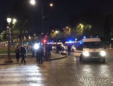 Ο τρόμος επέστρεψε στη γαλλική πρωτεύουσα - Την ευθύνη για το χτύπημα ανέλαβε το ΙΚ (φωτό, βίντεο)